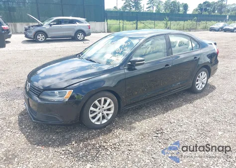 2011 Volkswagen Jetta 2.5L Se z USA, uszkodzony, nr VIN 3VWDZ7AJ0BM325767